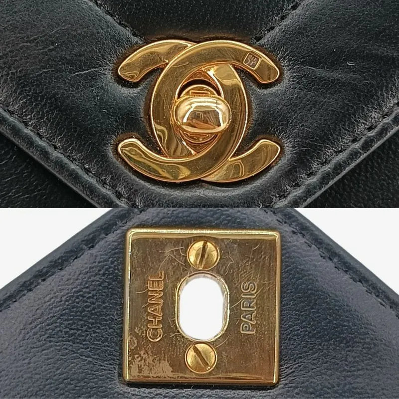 rb581-chanel-vintage-black-lambskin-chevron-flap-bag