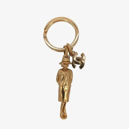 ra049-chanel-vintage-madame-coco-key-ring