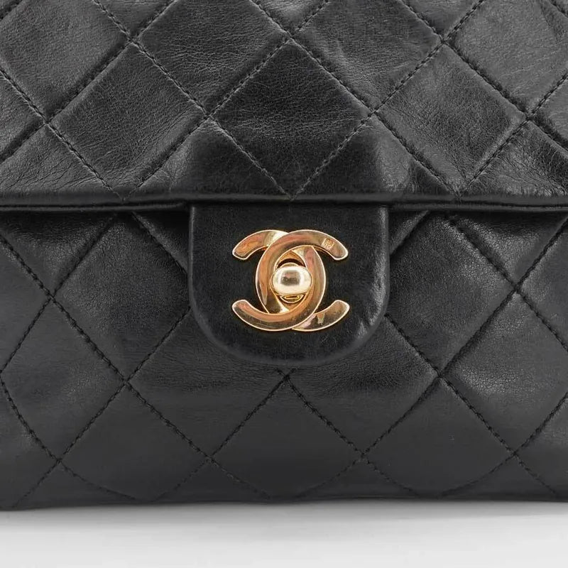 c292-chanel-vintage-black-lambskin-20cm-mini-square-flap-bag