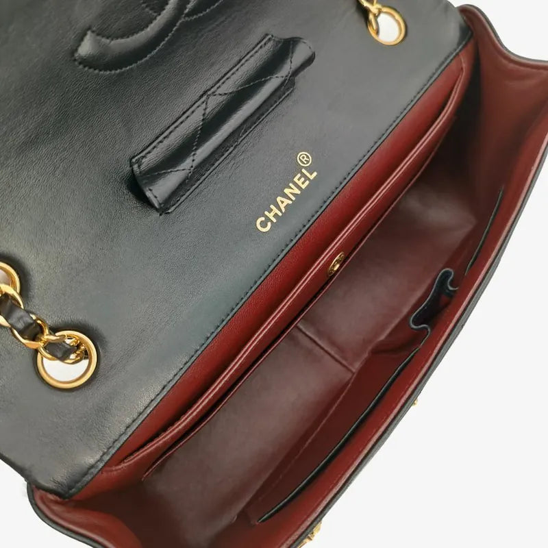 rb118-chanel-vintage-black-lambskin-27cm-classic-flap-bag