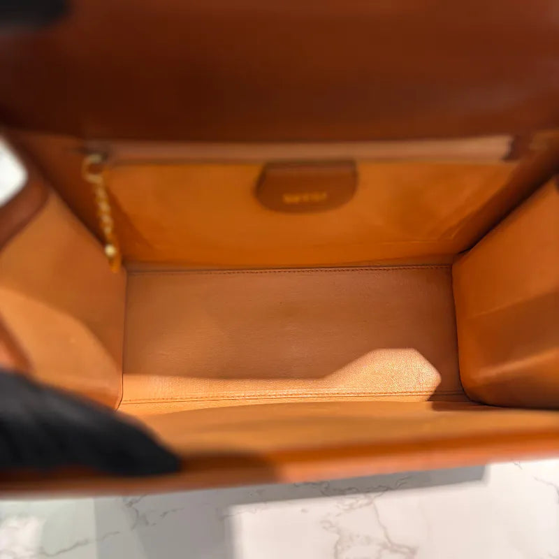 jw449-gucci-vintage-brown-box-leather-kelly-lock-shoulder-bag