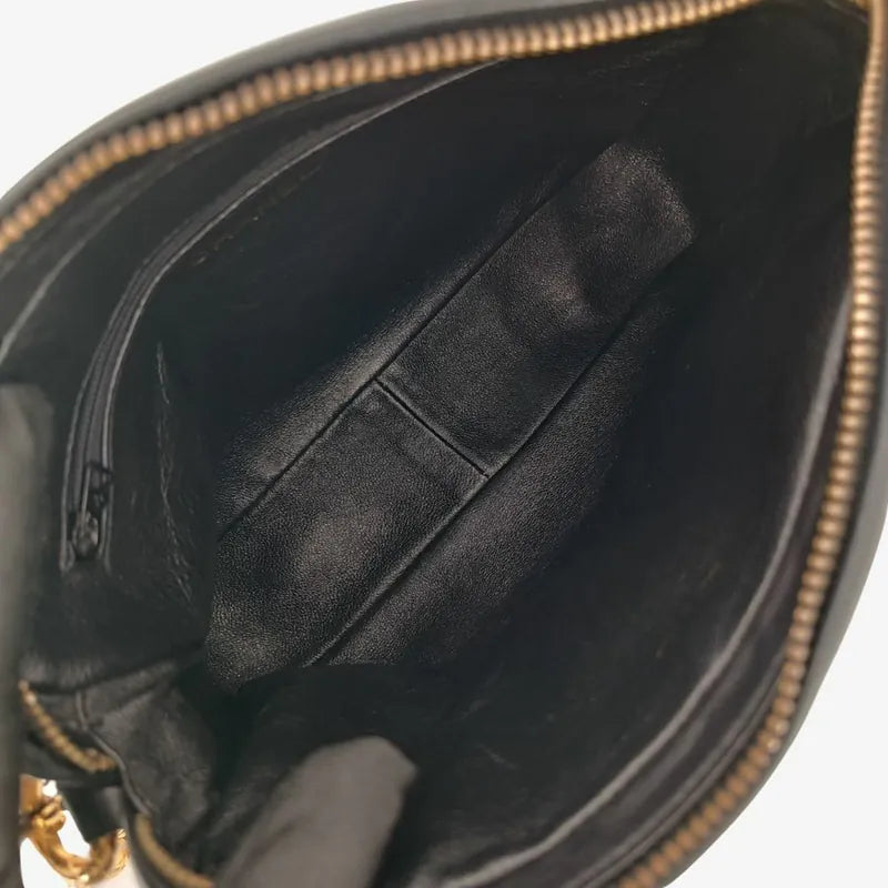 c501-chanel-vintage-black-lambskin-gold-chain-camera-bag
