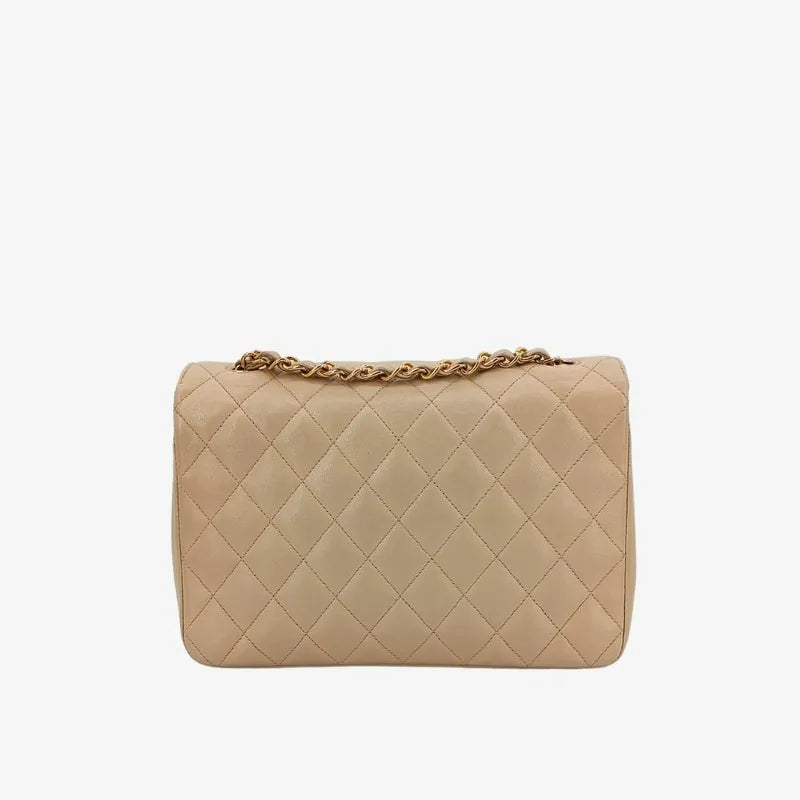 jah78-chanel-vintage-beige-lambskin-half-moon-flap-bag