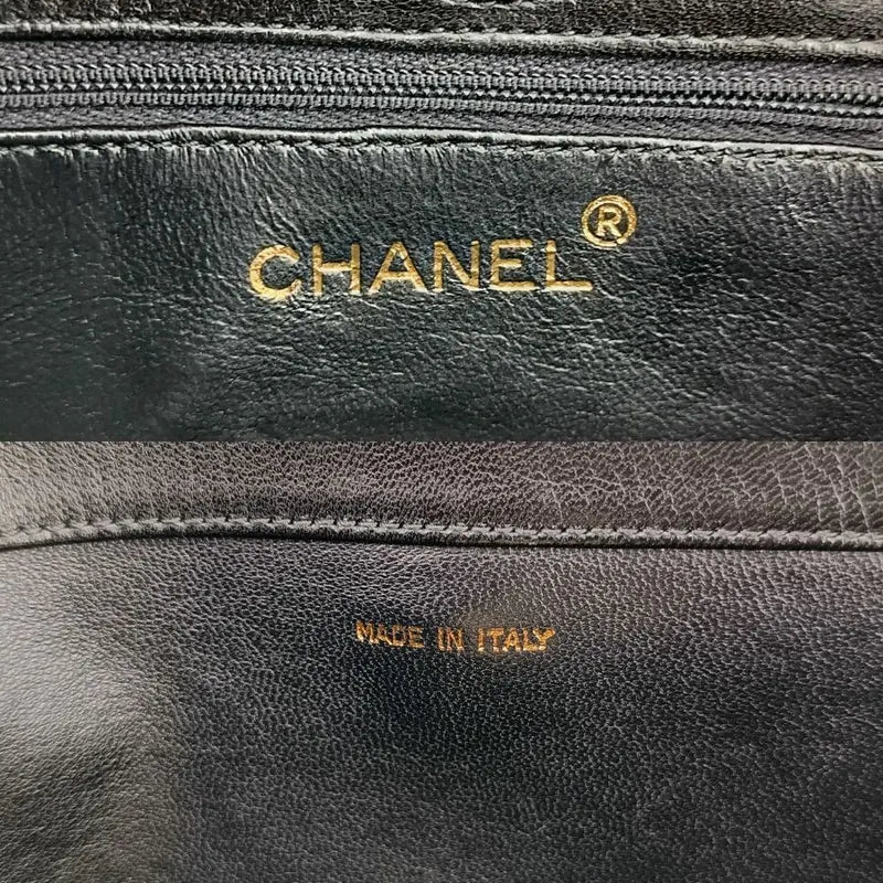 js689-chanel-vintage-black-lambskin-octagonal-flap-bag