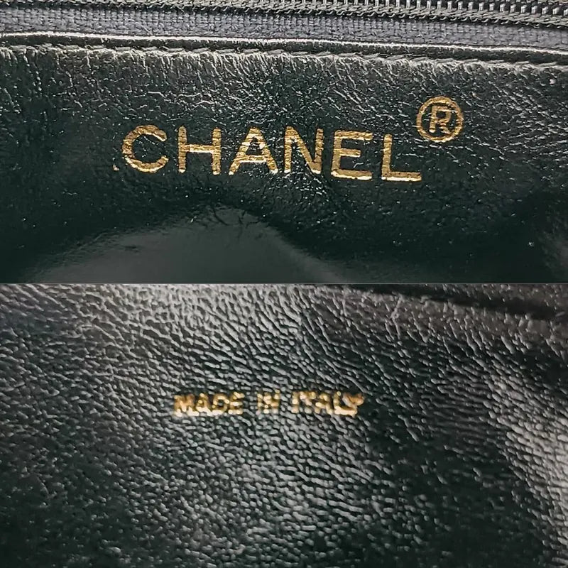 jr537-chanel-vintage-black-lambskin-tassel-camera-bag