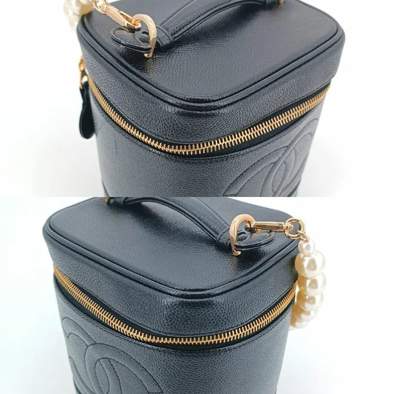 jt080-chanel-vintage-black-caviar-leather-cosmetic-bag