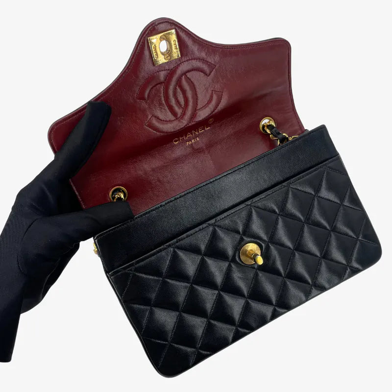 ra652-chanel-vintage-black-lambskin-quilted-flap-bag