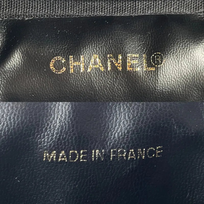 jah199-chanel-vintage-black-caviar-leather-cosmetic-bag