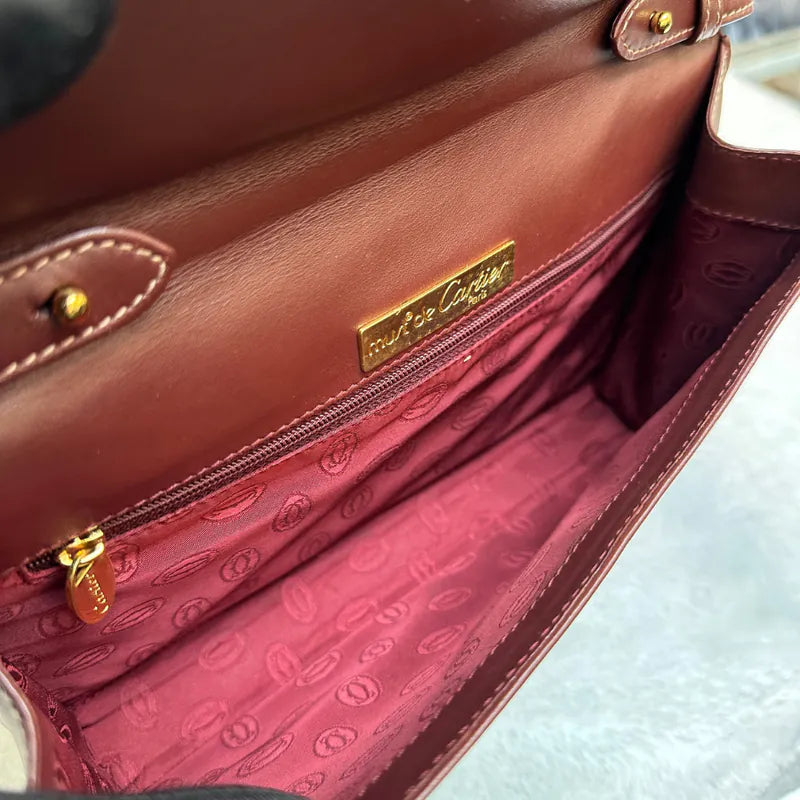 re125-cartier-vintage-burgundy-calfskin-must-de-shoulder-bag
