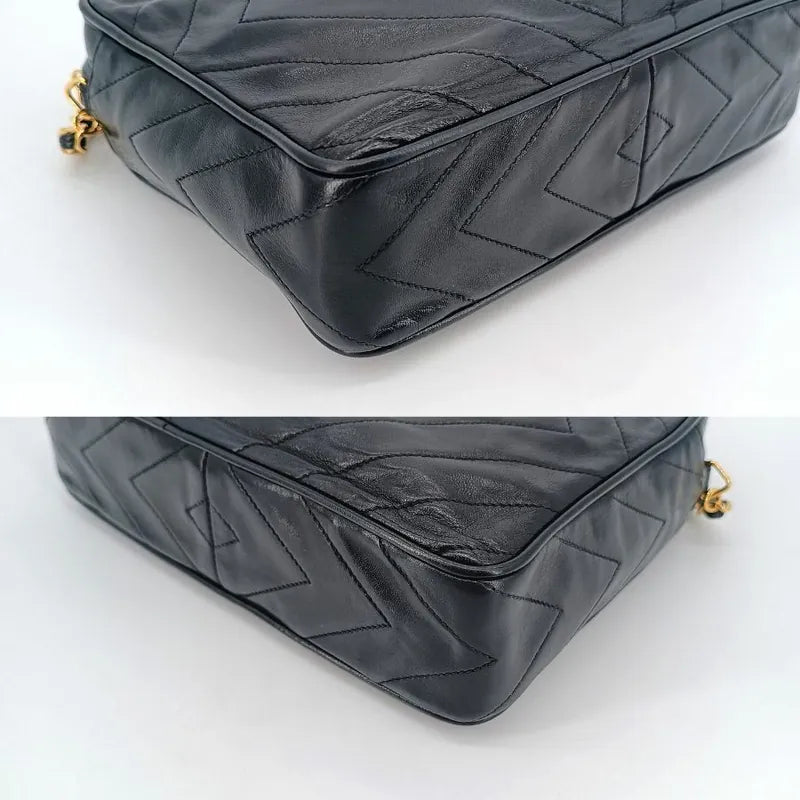 jt189-chanel-vintage-black-lambskin-tassel-camera-bag