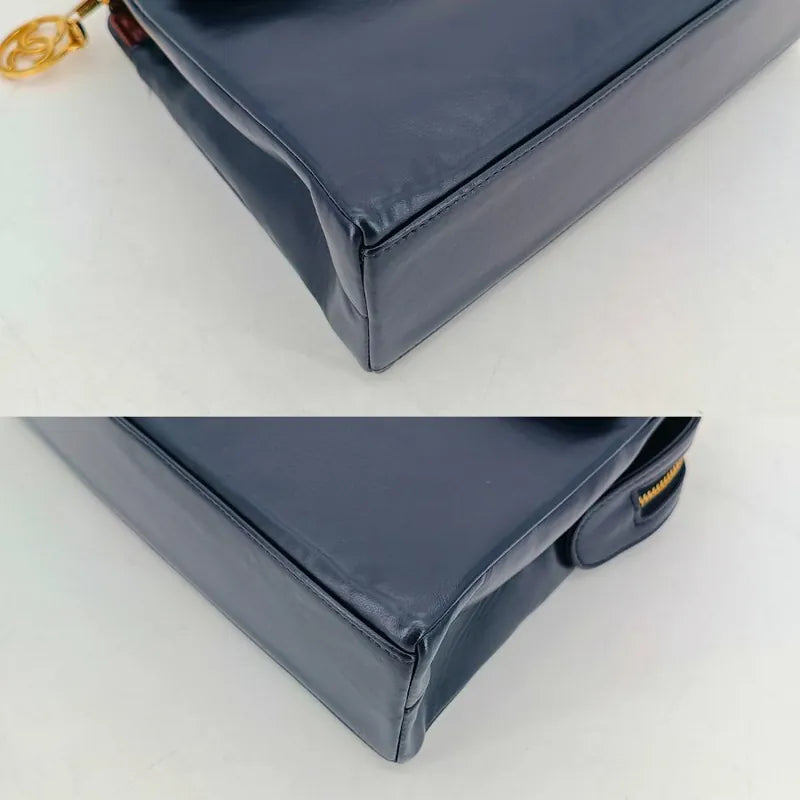 rb442-chanel-vintage-navy-lambskin-quilted-tote-bag