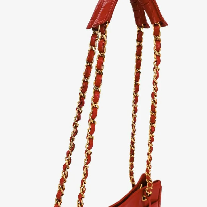 jt152-chanel-vintage-red-lambskin-quilted-tote-bag
