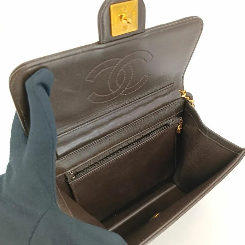 ra230-chanel-vintage-brown-lambskin-quilted-flap-bag