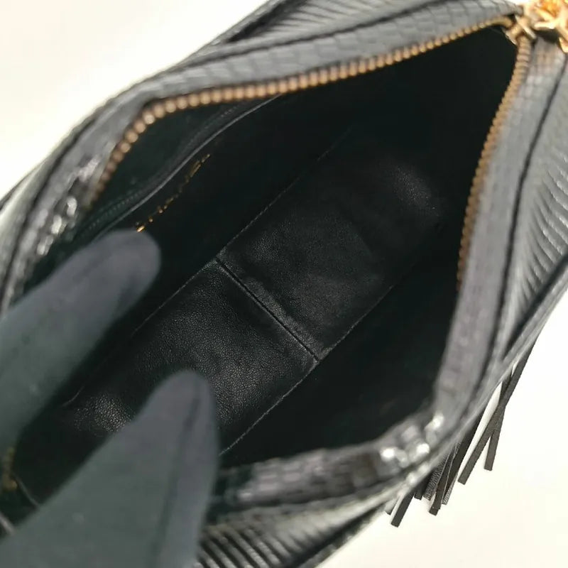 c389-chanel-vintage-black-lizard-skin-tassel-camera-bag