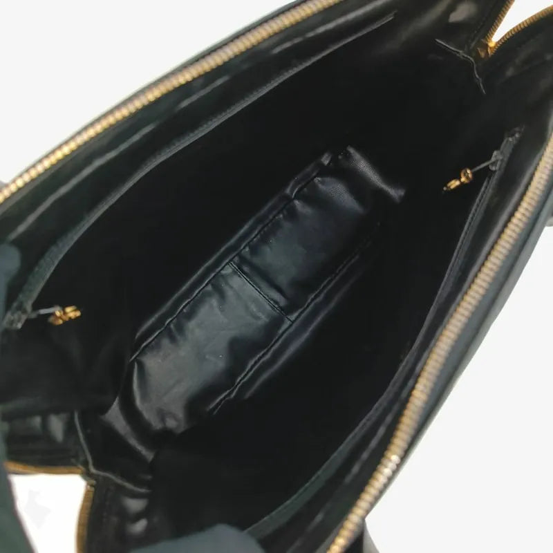 jah137-chanel-vintage-black-caviar-leather-chevron-handbag