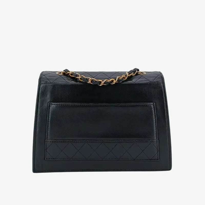 rb120-chanel-vintage-black-lambskin-trapezoid-flap-bag