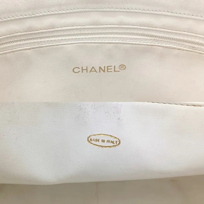 90198718-chanel-vintage-bicolor-blue-white-denim-flap-bag