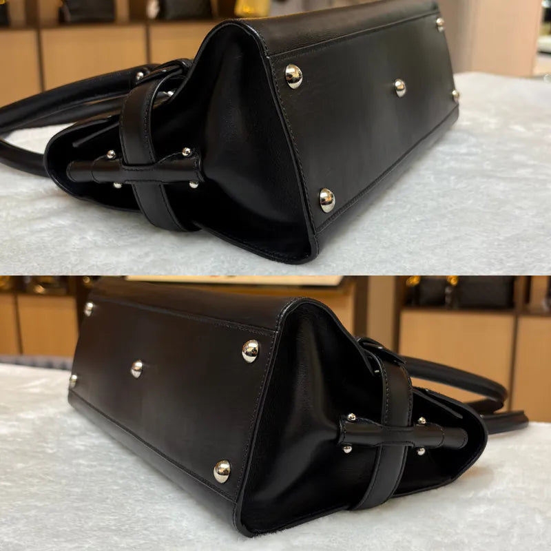 jy369-salvatore-ferragamo-vintage-black-leather-shoulder-bag