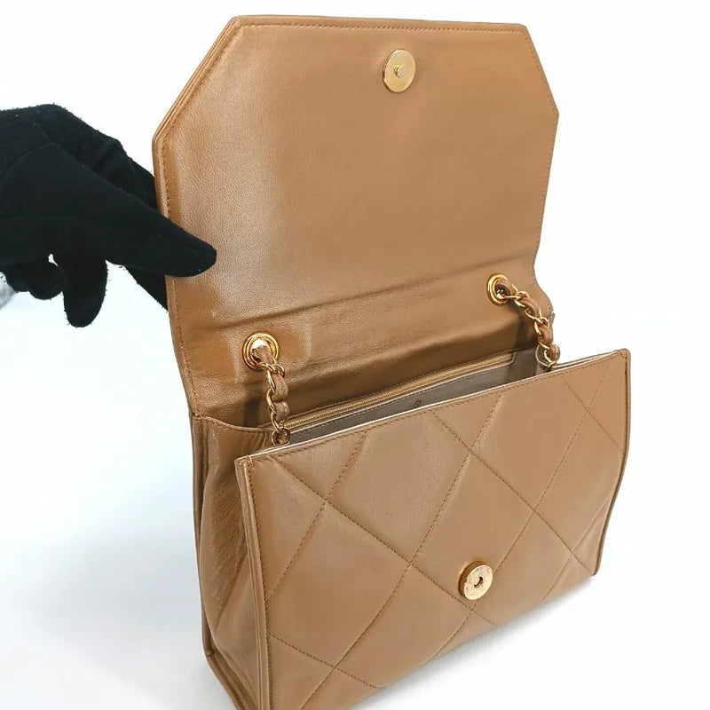 c359-chanel-vintage-beige-lambskin-quilted-flap-bag