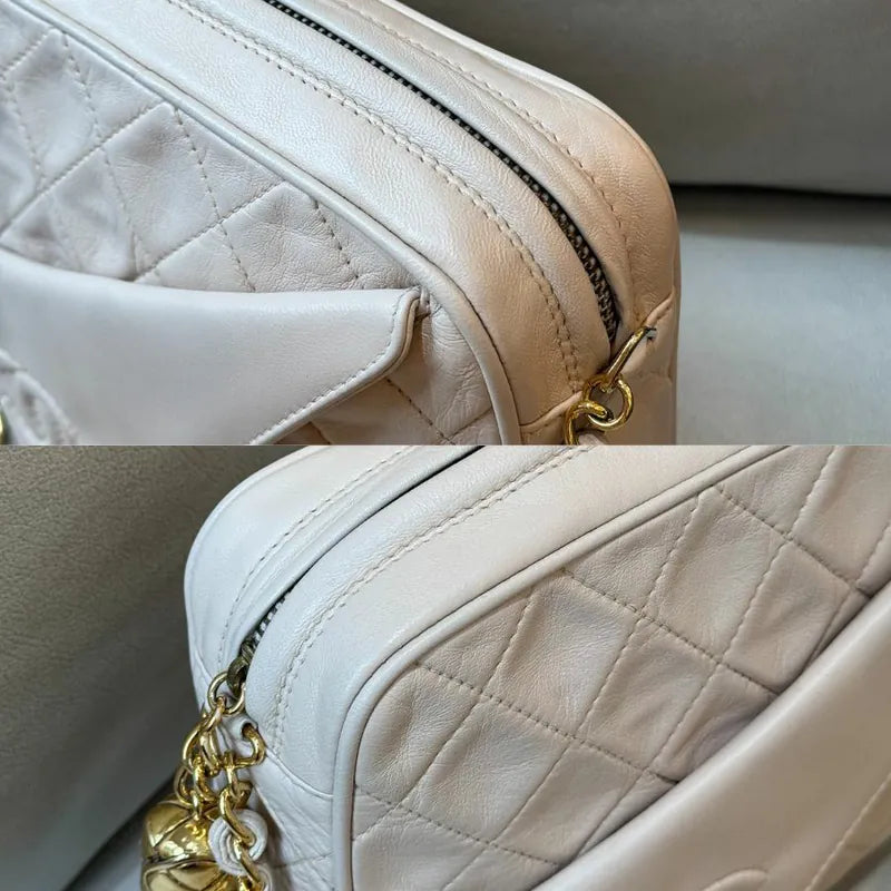 jx330-chanel-vintage-beige-lambskin-quilted-camera-bag