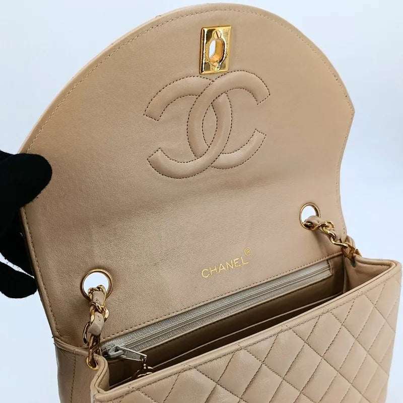 jah78-chanel-vintage-beige-lambskin-half-moon-flap-bag
