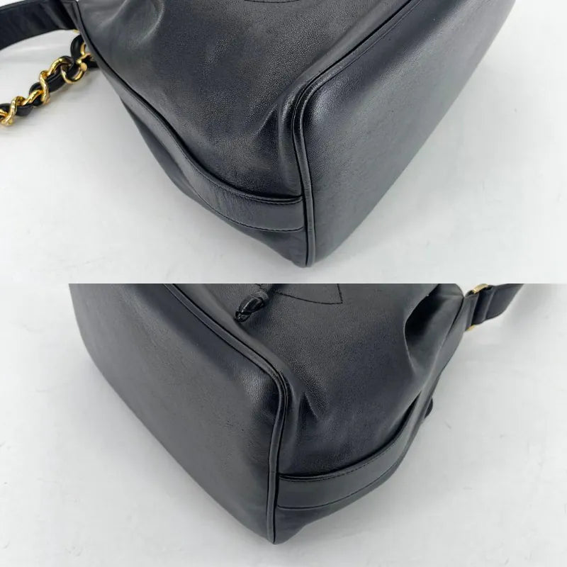 jw573-chanel-vintage-black-lambskin-bucket-bag