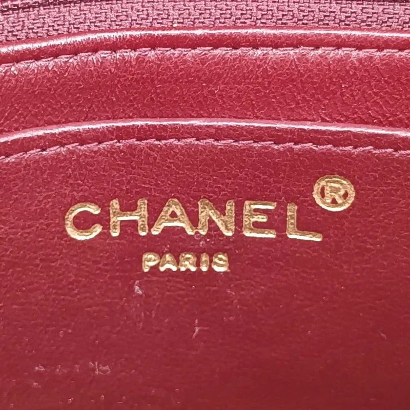 c452-chanel-vintage-red-velvet-gold-chain-half-moon-flap-bag