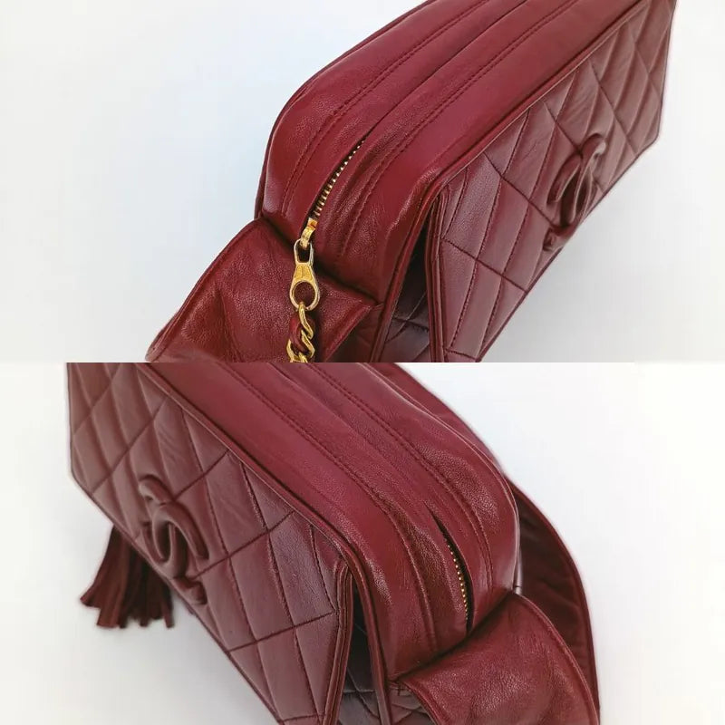 ra426-chanel-vintage-burgundy-lambskin-tessel-camera-bag