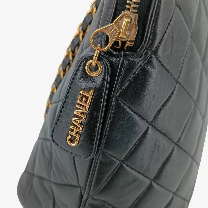 jt946-chanel-vintage-black-lambskin-quilted-tote-bag