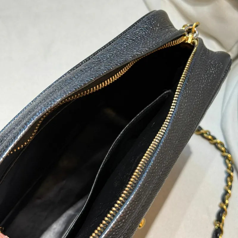 rc471-chanel-vintage-black-caviar-leather-quilted-camera-bag