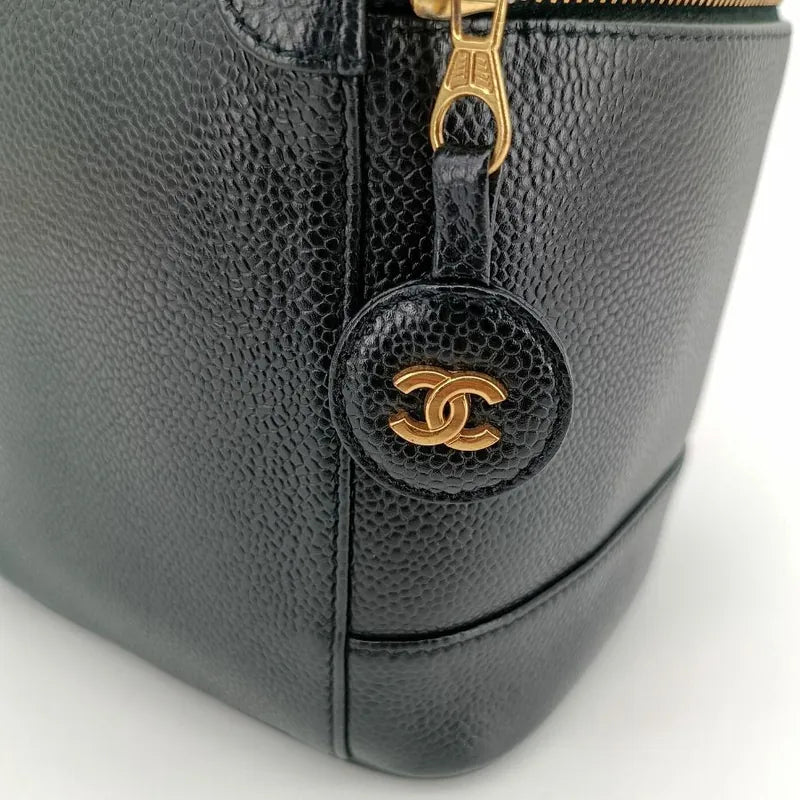 jah147-chanel-vintage-black-caviar-leather-cosmetic-bag