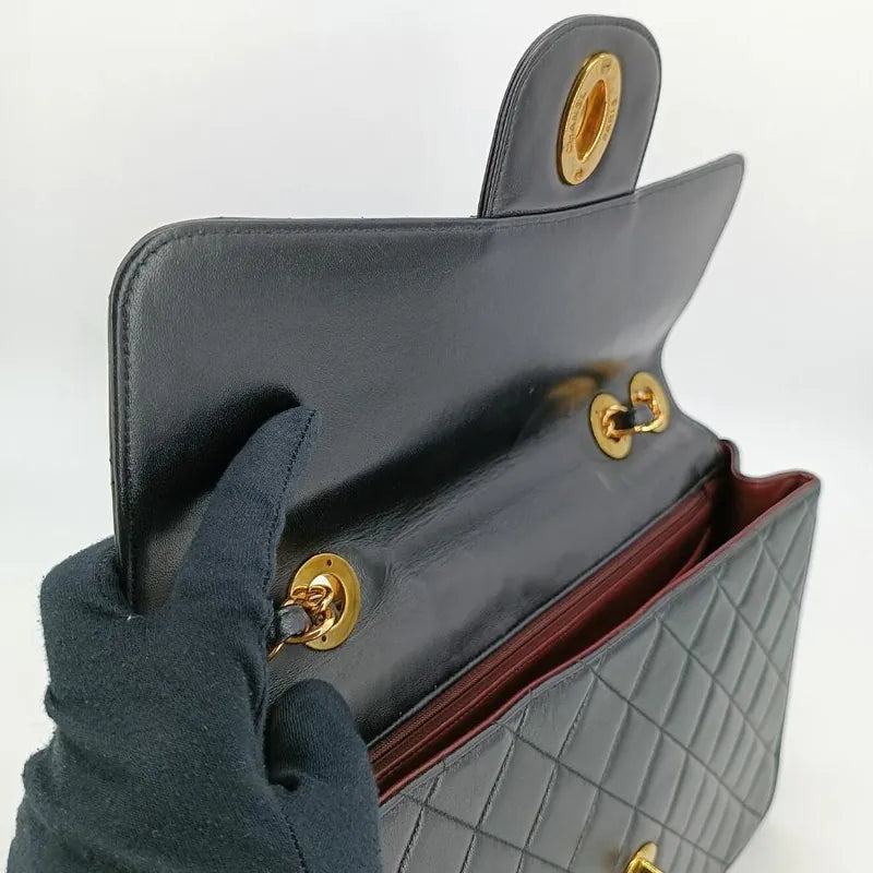 js465-chanel-vintage-black-lambskin-quilted-jumbo-flap-bag