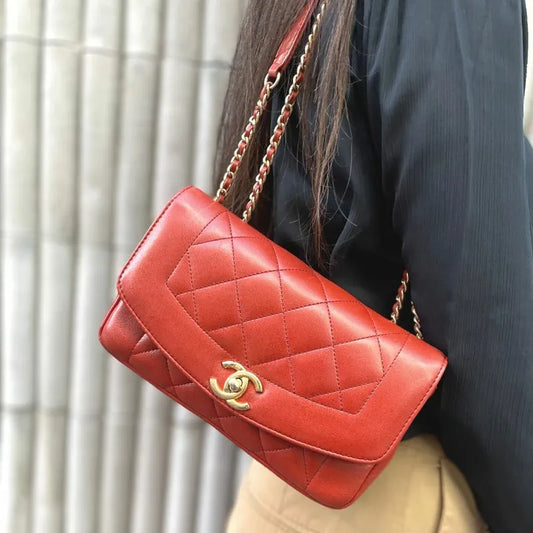 ra325-chanel-red-lambskin-diana-reissue-flap-bag