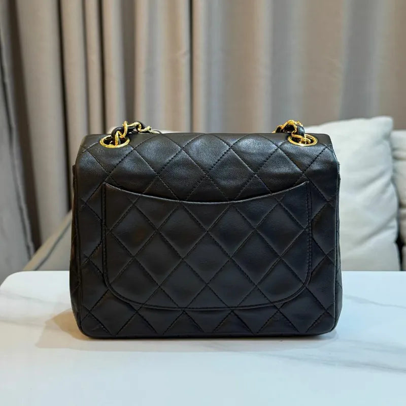 rc659-chanel-vintage-black-lambskin-17cm-mini-square-flap-bag