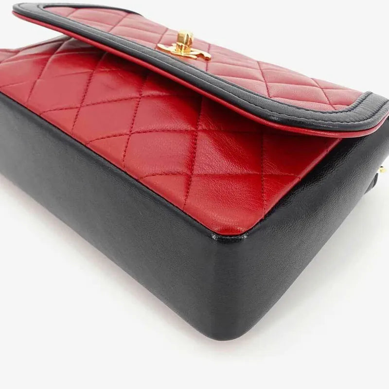 js002-chanel-vintage-bicolor-red-black-lambskin-quilted-flap-bag