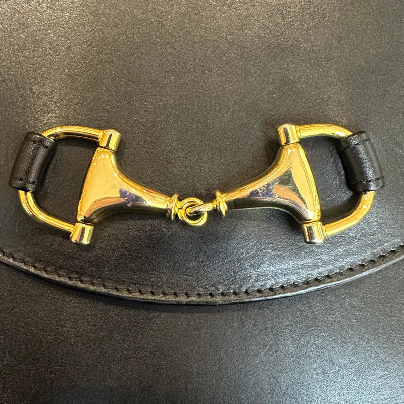 re131-gucci-vintage-calf-leather-crossboby-bag