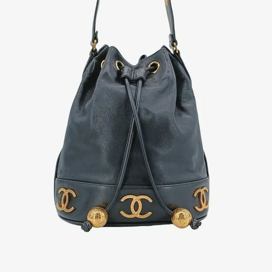 jah145-chanel-vintage-black-lambskin-gold-ball-bucket-bag