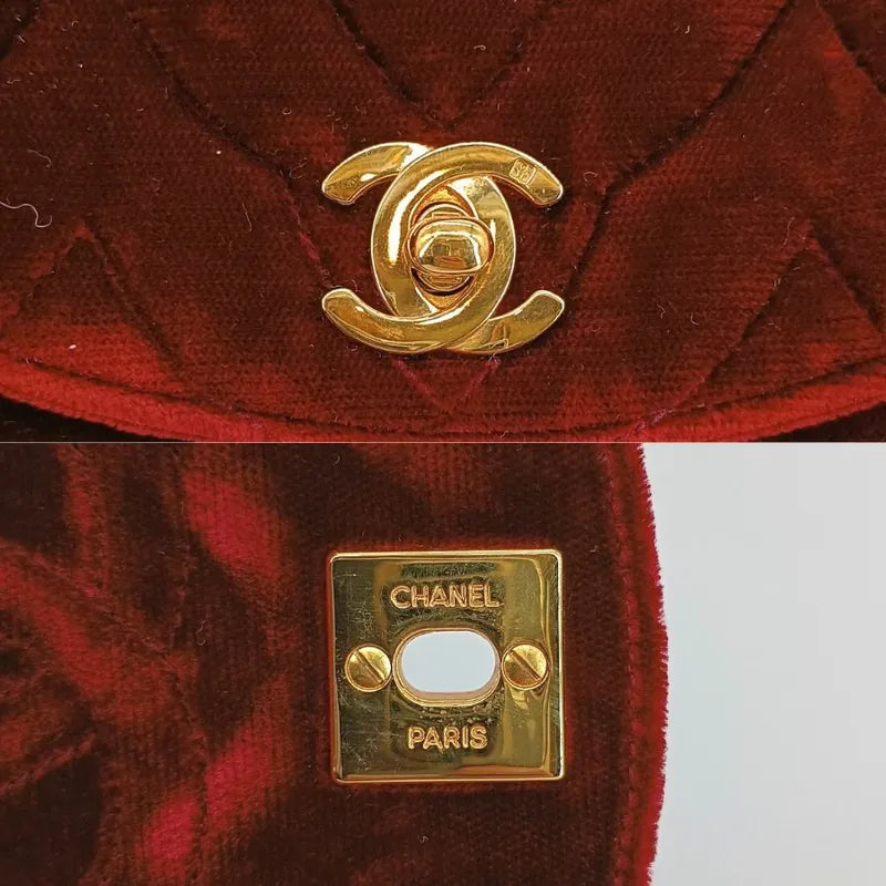 c452-chanel-vintage-red-velvet-gold-chain-half-moon-flap-bag