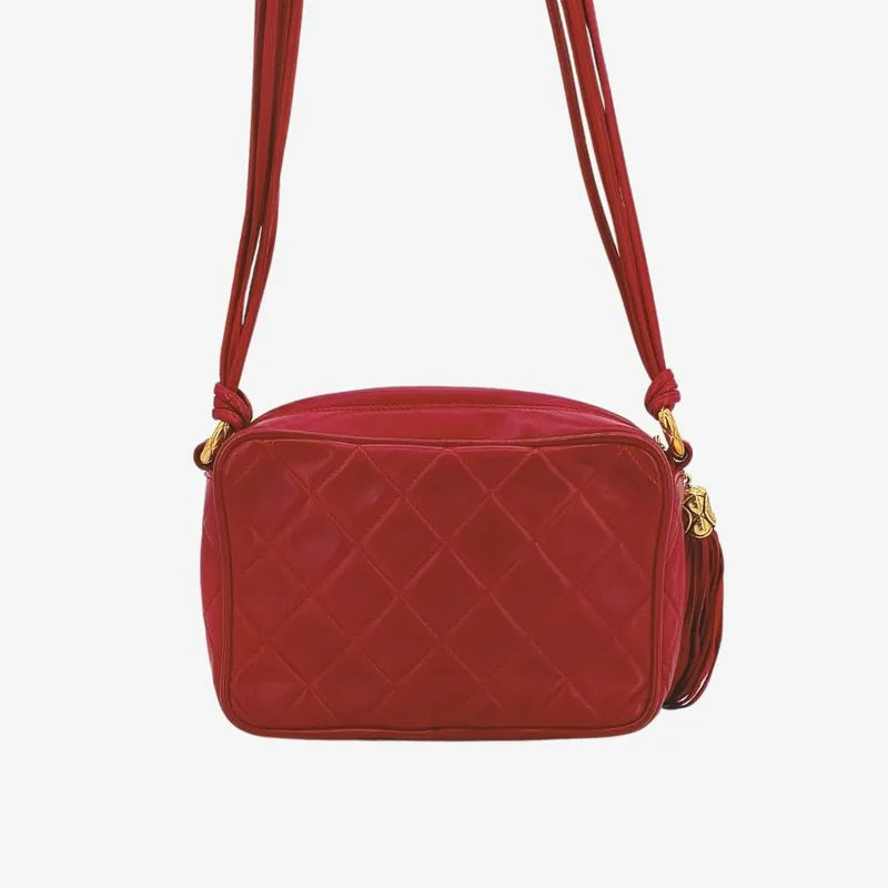 jt690-chanel-vintage-red-lambskin-tassel-camera-bag