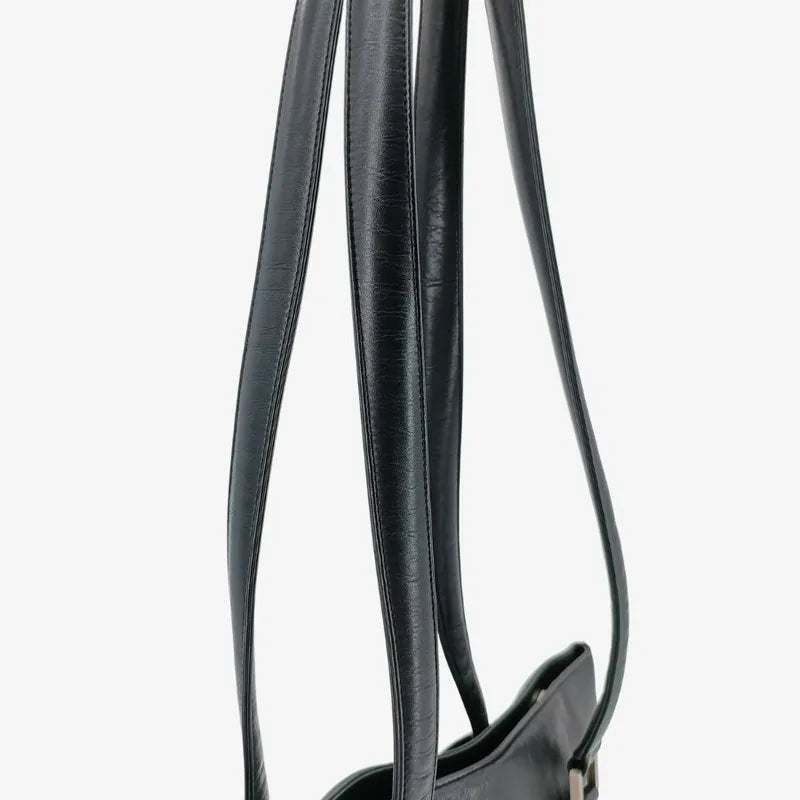 rb235-chanel-vintage-black-calfskin-tote-bag