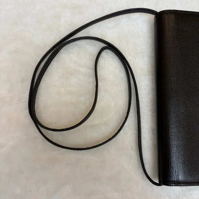 rc768-christian-dior-vintage-black-leather-crossboby-bag