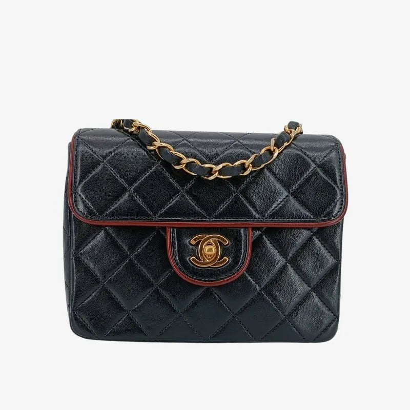 js657-chanel-vintage-black-lambskin-17cm-mini-square-flap-bag