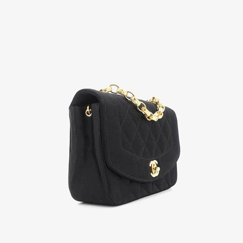 js074-chanel-vintage-black-satin-gold-chain-19cm-diana-flap-bag