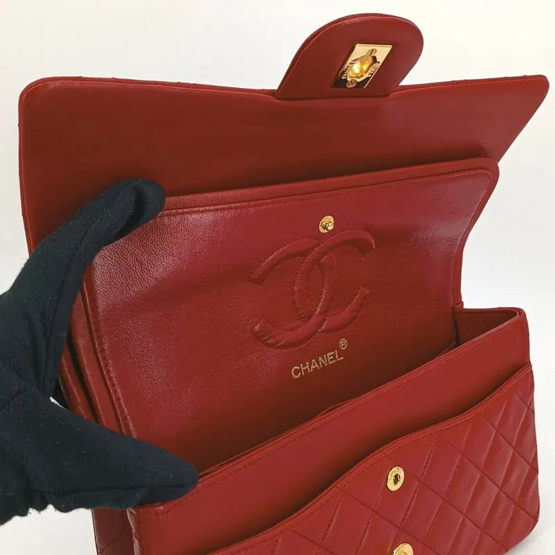 ra377-chanel-vintage-red-lambskin-25cm-classic-flap-bag
