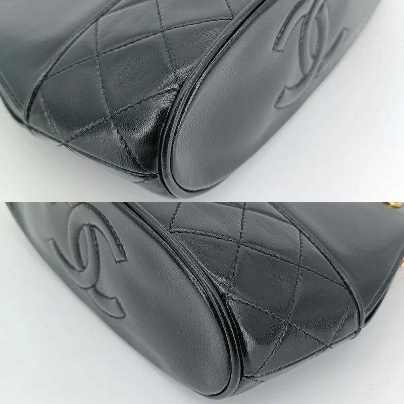js721-chanel-vintage-black-lambskin-quilted-flap-bag