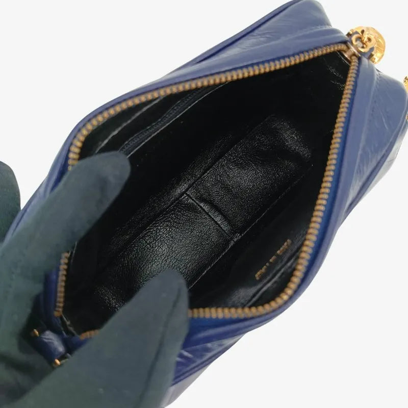 c423-chanel-vintage-navy-lambskin-clover-chain-camera-bag