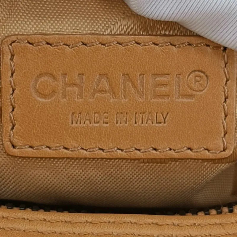 jr364-chanel-vintage-beige-calfskin-tote-bag