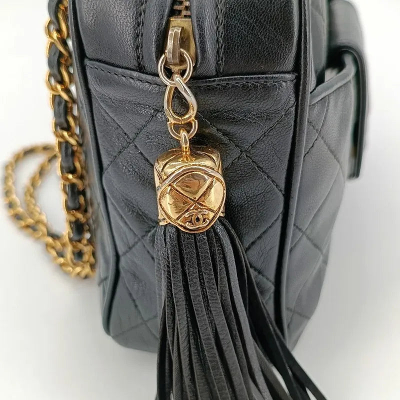 c332-chanel-vintage-black-lambskin-tessel-camera-bag