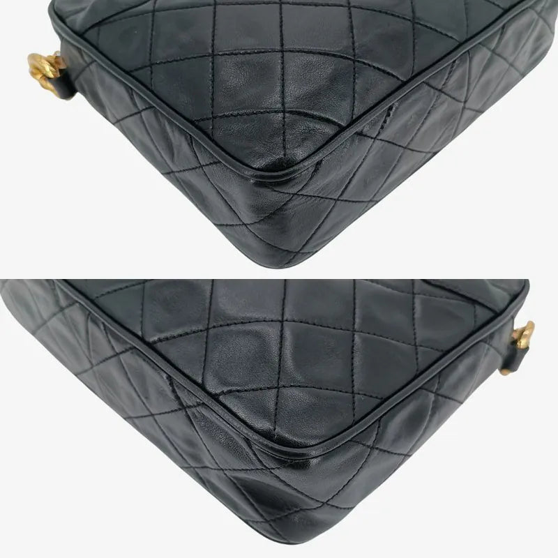 c501-chanel-vintage-black-lambskin-gold-chain-camera-bag