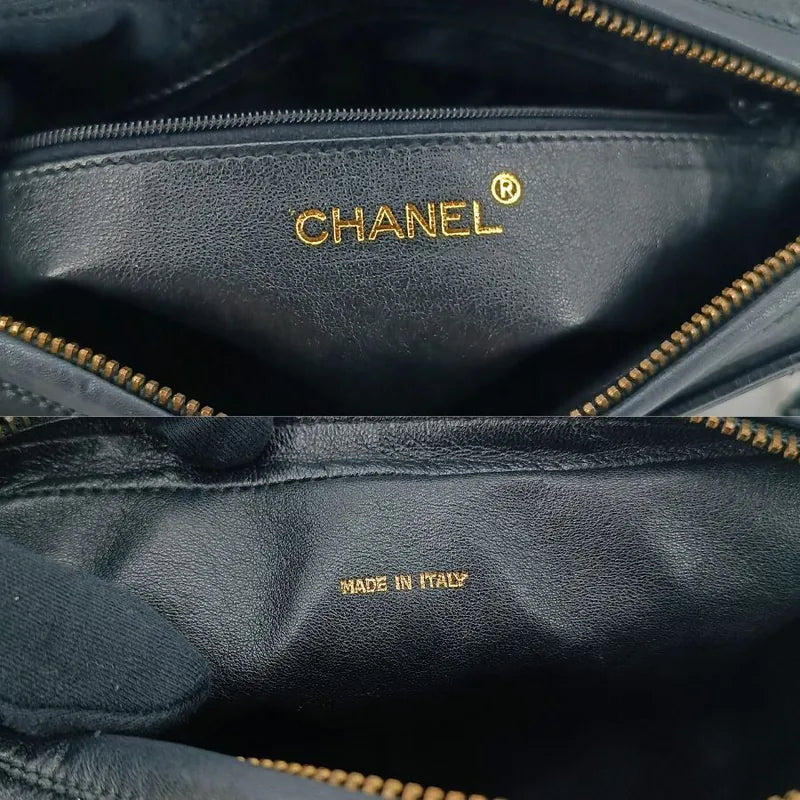jt189-chanel-vintage-black-lambskin-tassel-camera-bag
